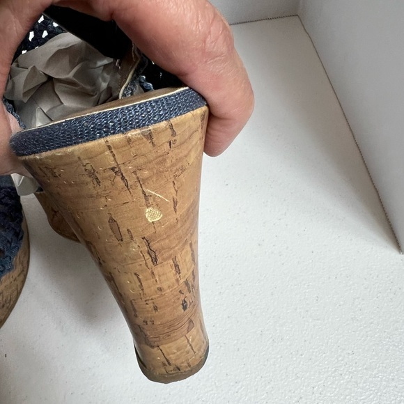 MUDD blue demon Woven Peep Toe Platform Cork Wedge Sandals, size 8 1/2 - Picture 5 of 9